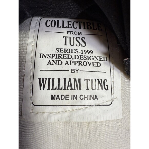 William Tung TUSS Series 22" Porcelain Doll Scottish Outfit Heterochromia Rare - Picture 3 of 13